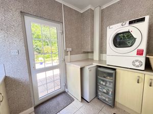 Photo 15- click for photo gallery